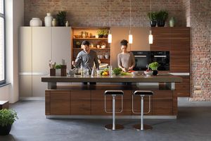 TEAM 7 k7 kitchen in walnut