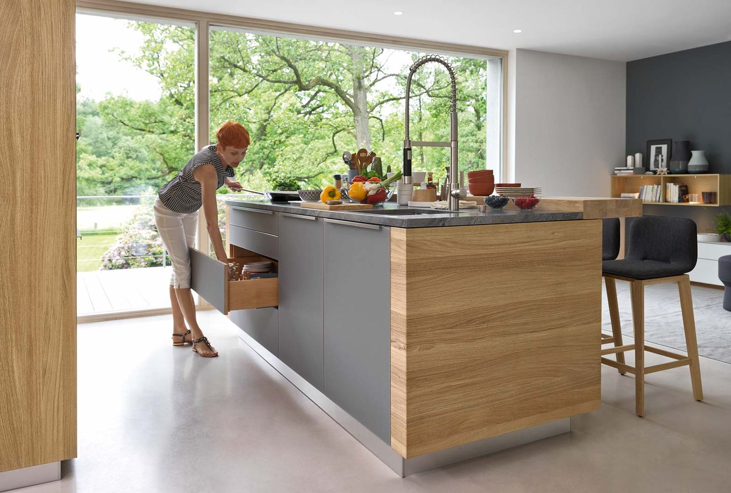 Îlot de cuisson linee en bois avec tabouret de bar ark