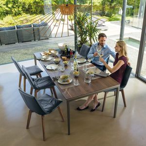 Chaise de salle à manger lui avec table tak en noyer