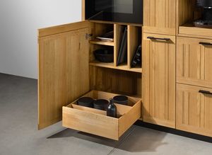 cabinet insert in the echt.zeit kitchen in oak by TEAM 7