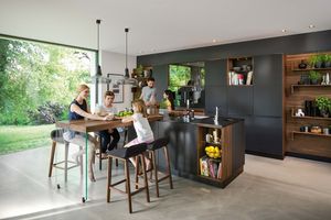 TEAM 7 black line kitchen with extension table