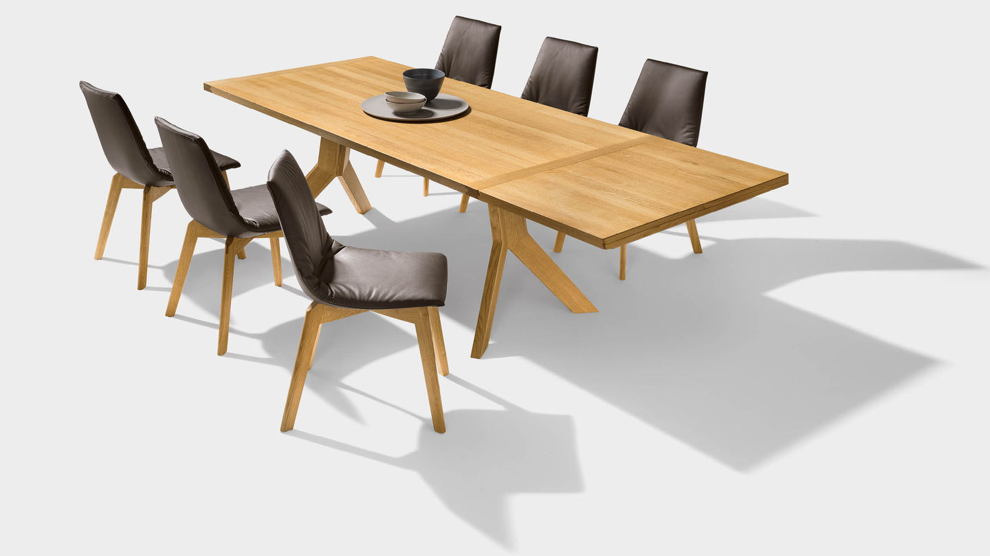 TEAM 7 extandable table yps by designer Jacob Strobel