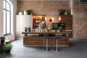 TEAM 7 k7 kitchen in walnut
