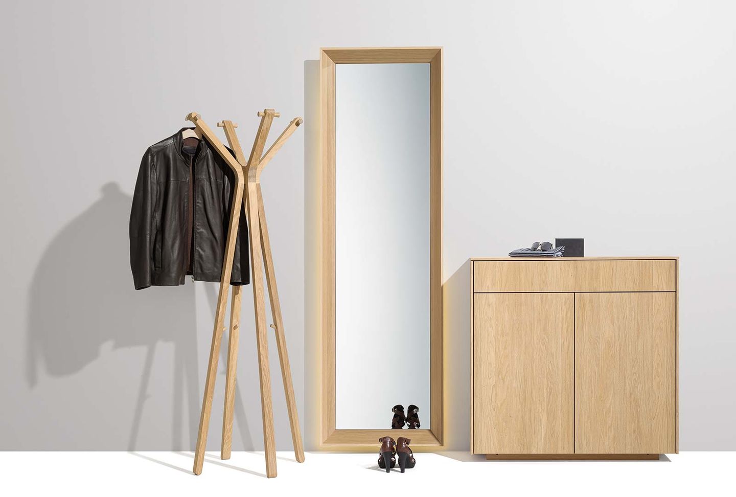 meuble de vestibule filigno avec portemanteau hood en chêne huile blanche