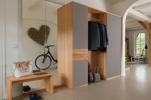 Garde-robe cubus avec vaste espace de rangement