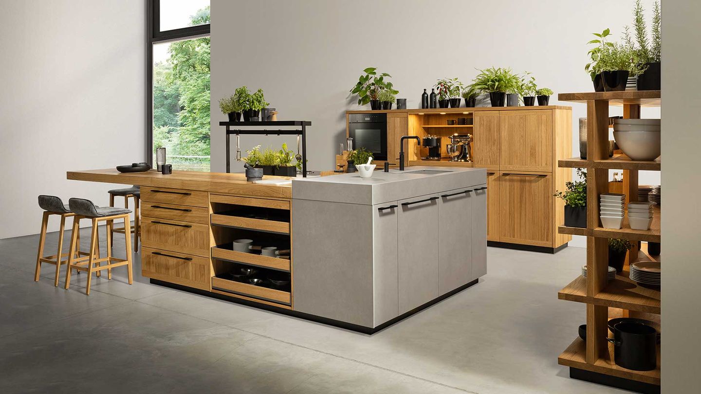 echt.zeit kitchen in oak natural oil