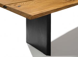 table leg of the echt.zeit table by TEAM 7 in black