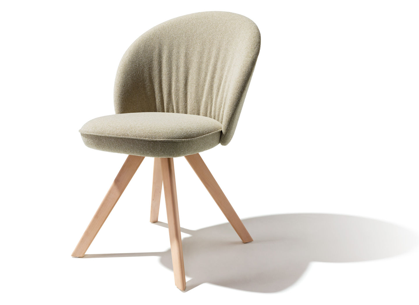 flor chair in alder white oil