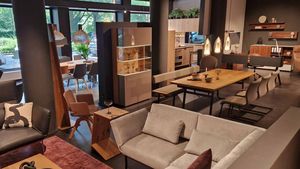 TEAM 7 nox dining group in wild oak natural oil in the TEAM 7 showroom in Dortmund