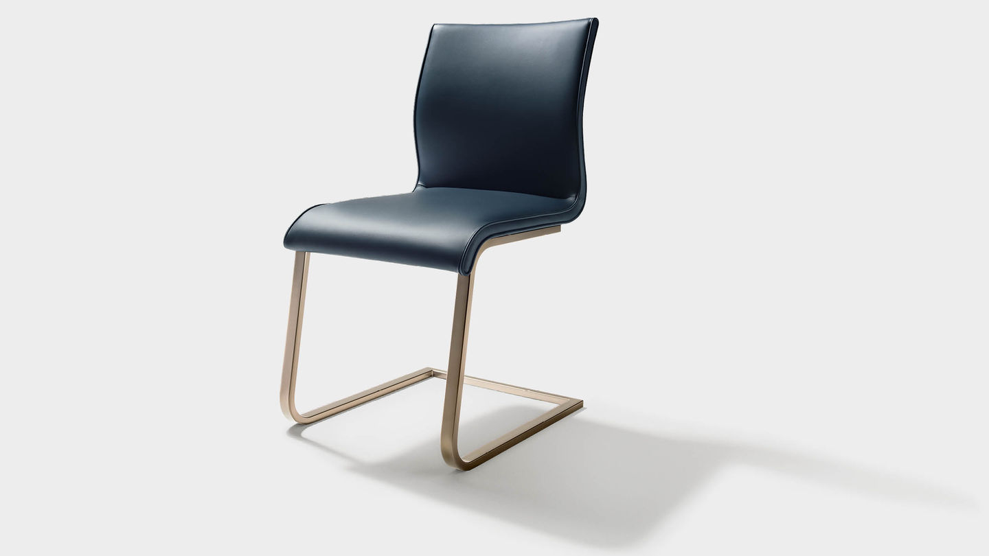 magnum cantilever chair with bronze matt base