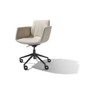 grand lui office swivel chair in Ripley fabric by TEAM 7 – view diagonally from the front