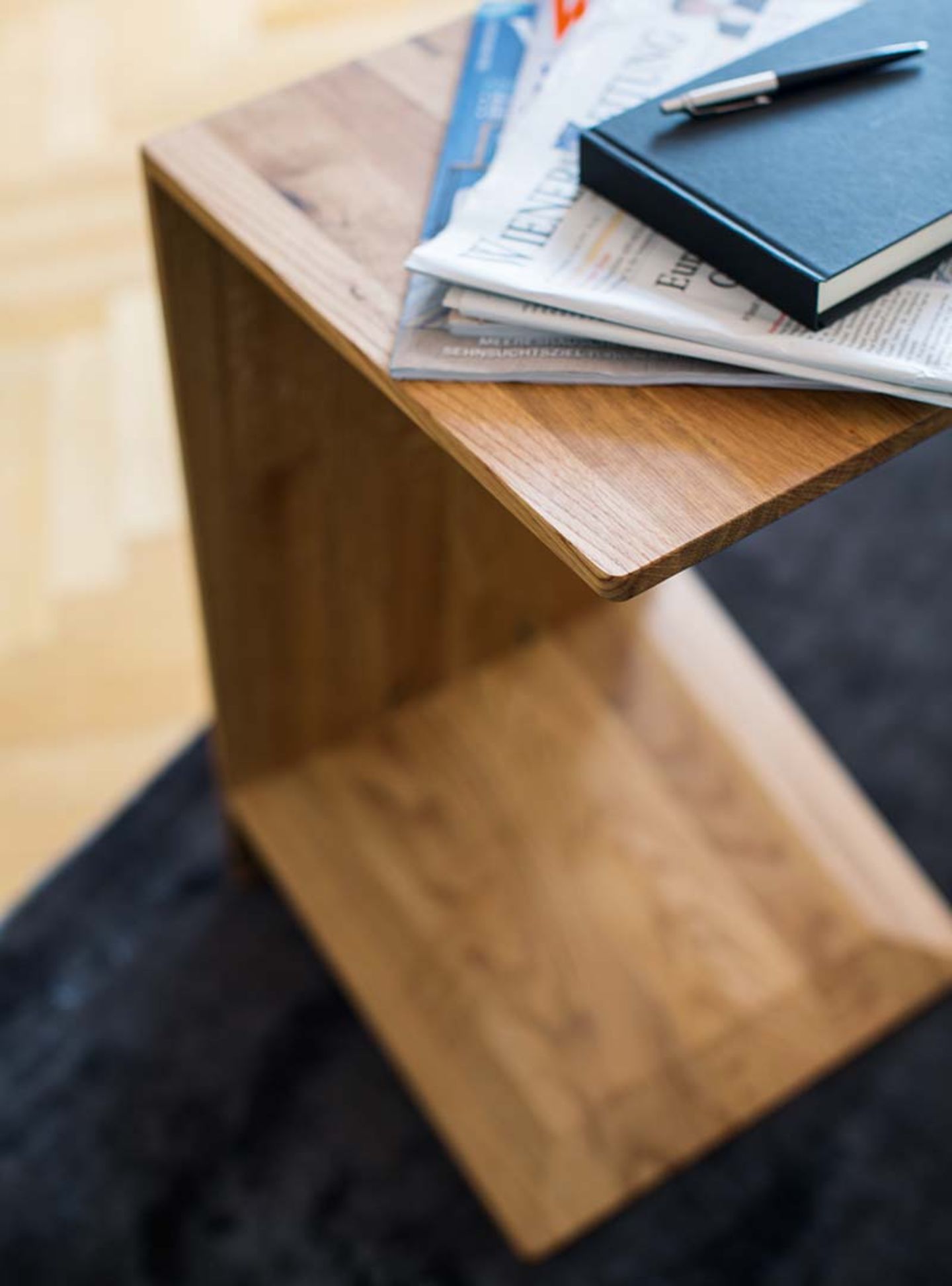 sidekick side table standing or lying down in walnut by TEAM 7